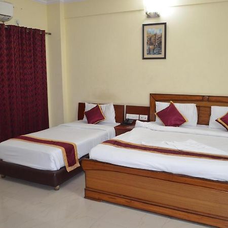 White Bricks Inn Bangalore Extérieur photo