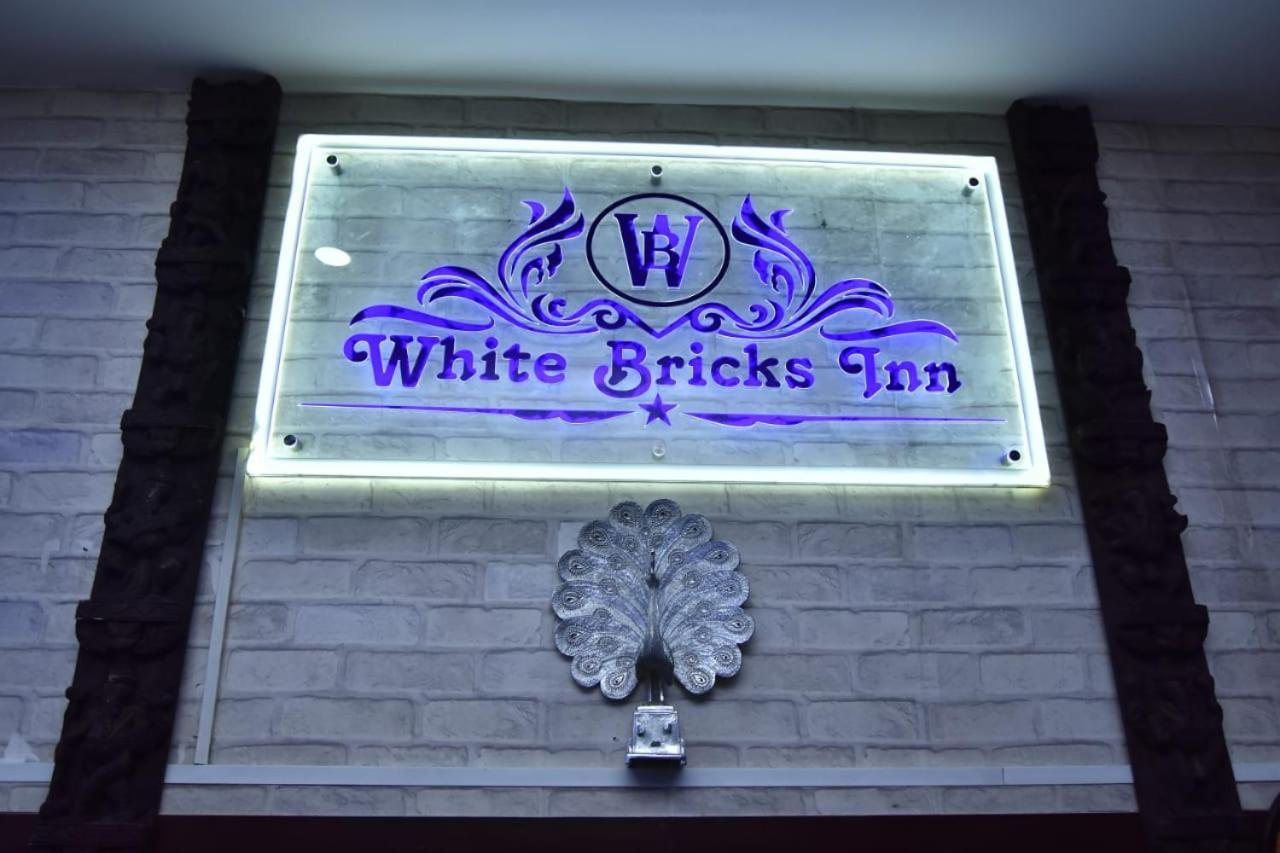 White Bricks Inn Bangalore Extérieur photo