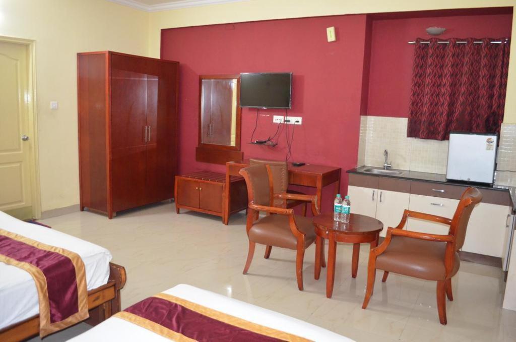 White Bricks Inn Bangalore Extérieur photo
